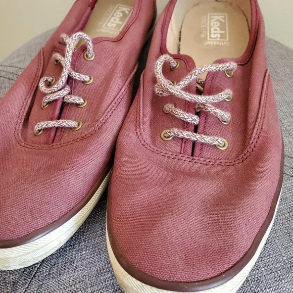 KEDS | Maroon Canvas Lace Up Ortholite Flat Sneakers (Size 10) - Picture 3 of 7